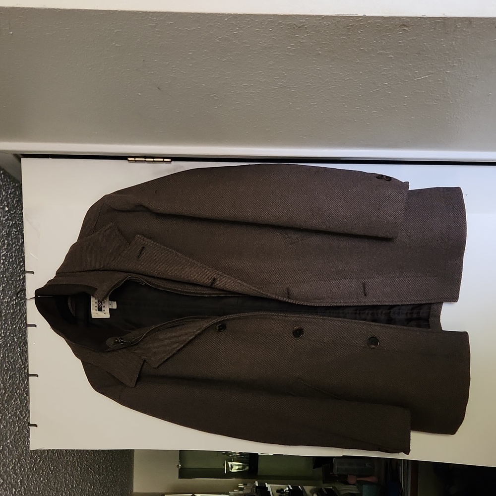 Joseph Abboud mens coat, Size S, Color Brown tweed.